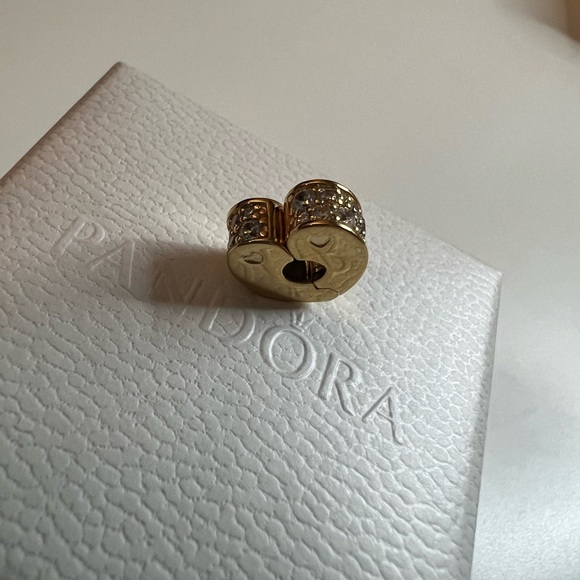Retired Pandora Shine Clip Charm - Picture 4 of 7